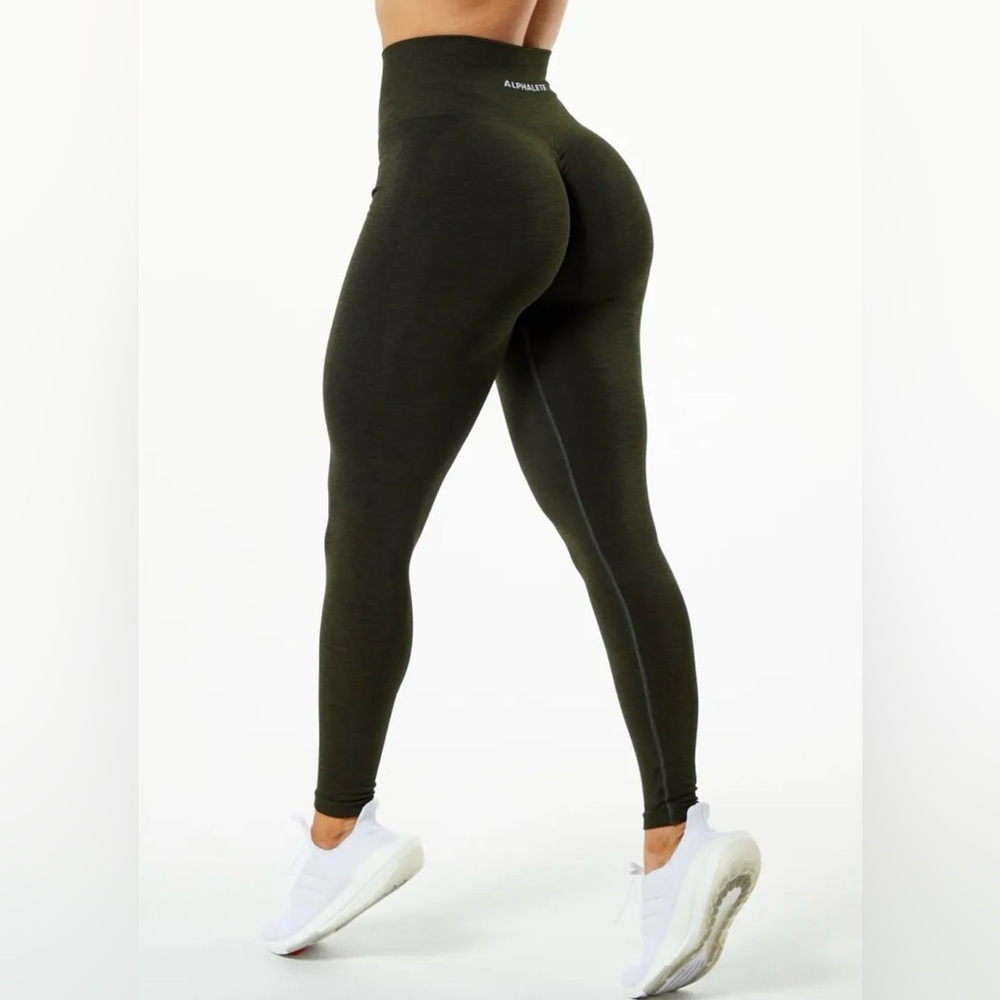 Alphalete Amplify Legging in Evergreen Size Medium